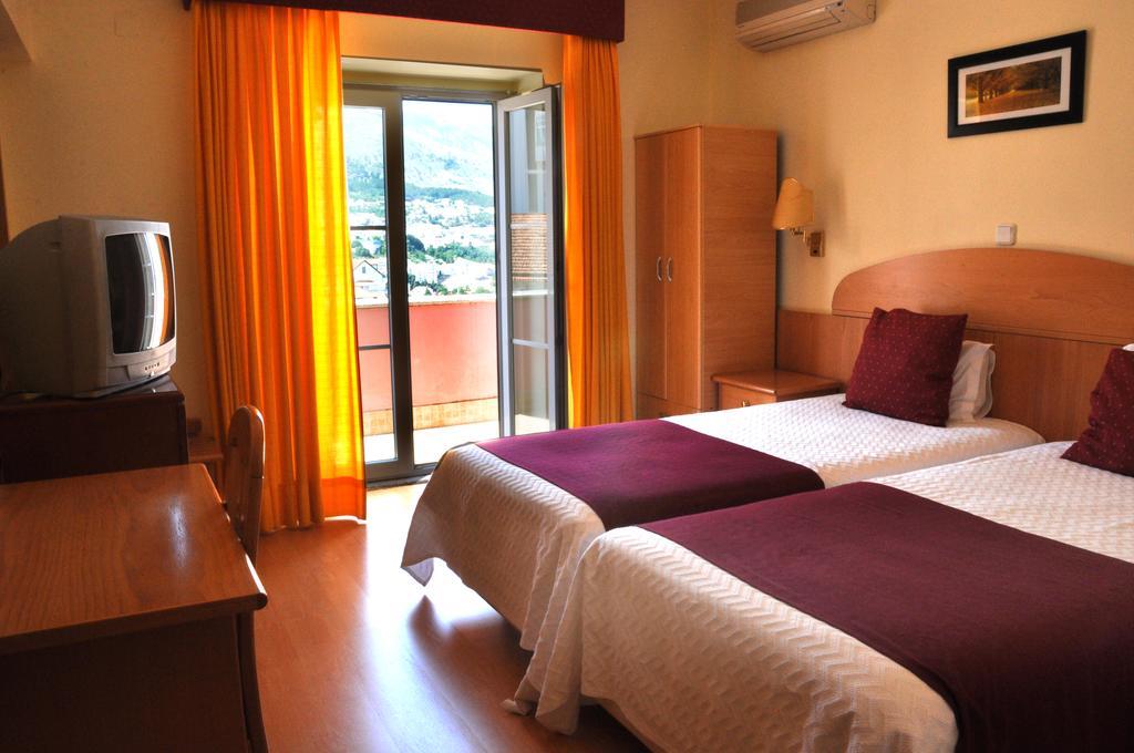 Hotel Solneve Covilha Exterior photo